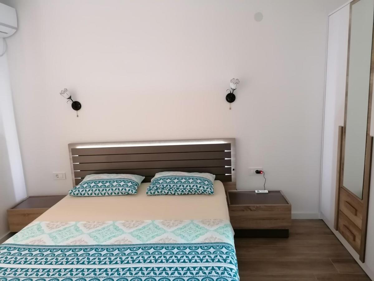 Riki Dream Apartman Dobra Voda Kültér fotó